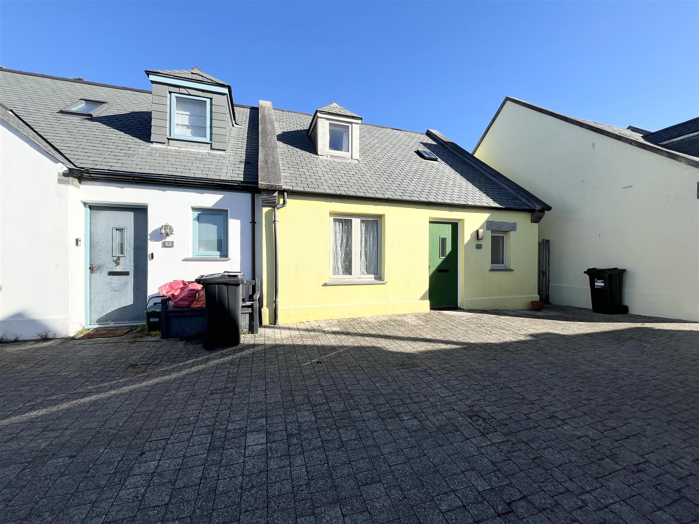 Bezant Place, Newquay. photo - 1